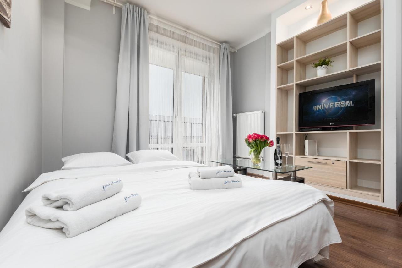 Apartament Chmielna By Your Freedom Varsavia Esterno foto